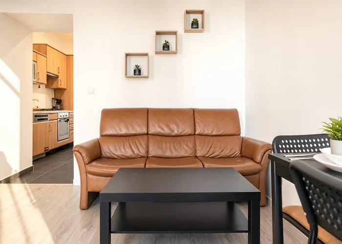 Appartamento Cozy 1br Near U6 Schoepfwerk Vienna